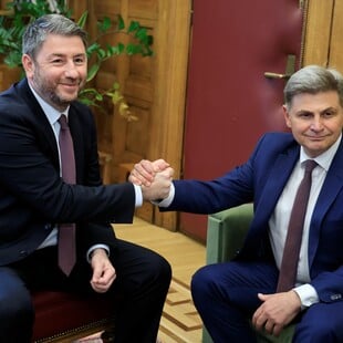 ΝΙΚΟΣ ΦΑΡΑΝΤΟΥΡΗΣ ΠΑΣΟΚ