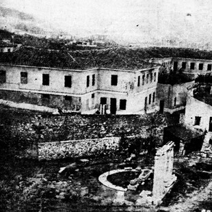 «Εδώ υπήρξε μια φορά η Παλιά Στρατώνα»