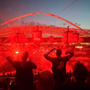 METALLICA ΟΑΚΑ ΤΡΥΠΕΣ ΖΟΡΜΠΑΣ