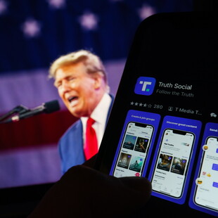 ΝΤΟΝΑΛΝΤ ΤΡΑΜΠ TRUTH SOCIAL TRUMP MEDIA GROUP
