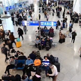 ΑΕΡΟΔΡΟΜΙΟ ΕΛΕΥΘΕΡΙΟΣ ΒΕΝΙΖΕΛΟΣ ΚΑΘΥΣΤΕΡΗΣΕΙΣ ΑΝΑΜΟΝΗ