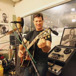 Chris Isaak