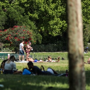 ΕΥΡΩΠΗ ΖΕΣΤΗ ΥΨΗΛΕΣ ΘΕΡΜΟΚΡΑΣΙΕΣ