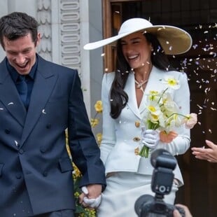 DUA LIPA CALLUM TURNER ΓΑΜΟΣ ΠΑΡΤΙ