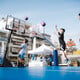 Το Giant Heart Roadshow της Novibet φέρνει ελπίδα και χαρά στις γειτονιές της πόλης