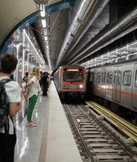 Απεργία 21 Σεπτεμβρίου: Χωρίς μετρό, ΗΣΑΠ και τρόλεϊ το πρωί- Τι ισχύει για λεωφορεία, τραμ, προαστιακό
