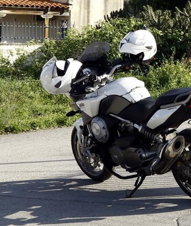 Γυναικοκτονία στη Σαλαμίνα: Ομολόγησε ο σύντροφός της 
