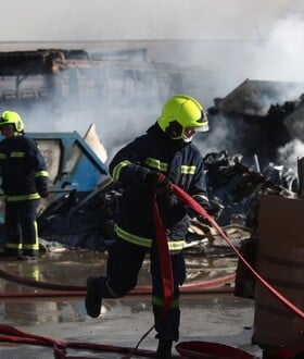 Μήνυμα 112 για φωτιά τώρα στον Ταύρο Αττικής