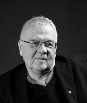 Γιώργος Χρονάς: «Για χρόνια θεωρούσα τον έρωτα ντροπή»