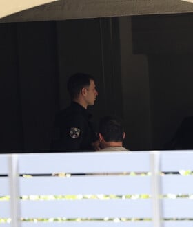 Δολοφονία στη Νέα Σμύρνη: «Ο γιος μου ήταν σε κατάσταση αμόκ» είπε στην ΕΛΑΣ ο 71χρονος