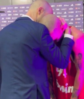Final Four 2025: Ξέσπασε σε κλάματα ο Εβάν Φουρνιέ- Τον παρηγόρησε ο Βασίλης Σπανούλης