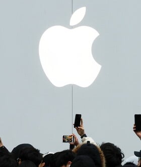 Η Apple υποχωρεί στην πίεση της ΕΕ – Τέλος στην αποκλειστικότητα του App Store