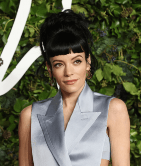 Η Lily Allen δεν μπορεί να θυμηθεί πόσες αποβολές είχε τα τελευταία χρόνια - «Έμενα συνέχεια έγκυος»