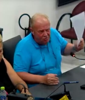 Θεσσαλονίκη: Αποτροπιασμός με φράση επικεφαλούς παράταξης - «Αν δεν μπορείς να αποφύγεις τον βιασμό κοίταξε να τον ευχαριστηθείς»
