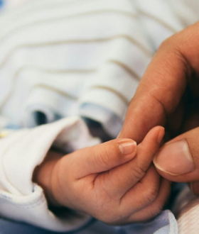 Χαλκιδική: Από ξηρό καρπό πνίγηκε το 15 μηνών βρέφος