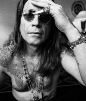 Ozzy Osbourne (1948-2025): Ο Πρίγκιπας του Σκότους αποχωρεί, η αντήχηση παραμένει