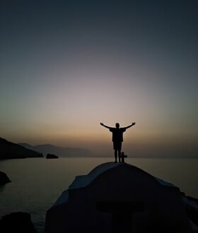 Ημερολόγιο Αμοργού/ Απέραντα σύντομοι 