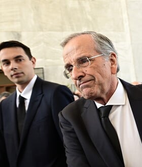 Κηδεύεται η Λένα Σαμαρά: Στο Α' Νεκροταφείο το τελευταίο αντίο