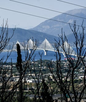 Φωτιές τώρα: Καταστροφή σε Πάτρα, Χίο, Πρέβεζα και Ζάκυνθο
