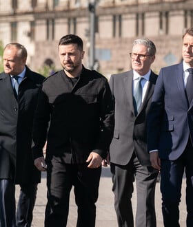 Ευρωπαίοι ηγέτες στον Λευκό Οίκο με τον Ζελένσκι για τη συνάντηση με Τραμπ