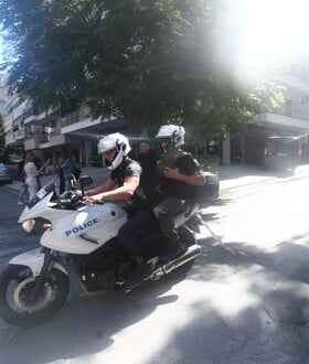 Θεσσαλονίκη: Αυτοσχέδιος βρόγχος από νάιλον σακούλα στοίχισε τη ζωή στην 59χρονη – Συνελήφθη ο 50χρονος αδελφός της