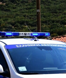 Διπλή δολοφονία στη Φοινικούντα: Το λευκό σκούτερ, η πλαστή πινακίδα και τα λάθη του δράστη