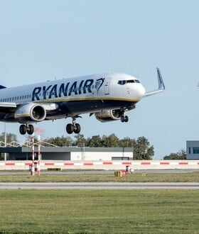 Έξι λεπτά από την καταστροφή: Πτήση της Ryanair προσγειώθηκε με τα ρεζερβουάρ σχεδόν άδεια