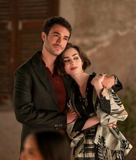 «Emily in Paris»: Κυκλοφόρησε το teaser της 5ης σεζόν
