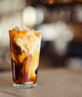 ΚΑΦΕΣ ΝΤΟΥΜΠΑΙ ΤΙΜΗ