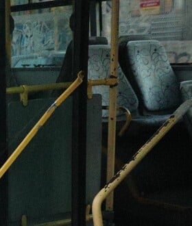 Σοβαρό τροχαίο στον Πειραιά: Λεωφορείο παρέσυρε 72χρονη - Νοσηλεύεται διασωληνωμένη