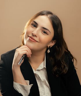 Η μάχη μιας νεαρής δικηγόρου για την κατάργηση του «φόρου περιόδου» στο Πακιστάν