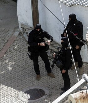 ΒΟΡΙΖΙΑ ΒΕΝΤΕΤΑ ΦΥΛΑΚΕΣ ΑΛΙΚΑΡΝΑΣΣΟΥ