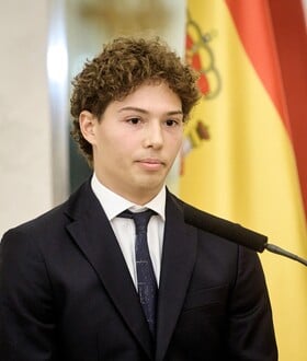 ΑΝΑΣΤΑΣΙΟΣ ΓΚΑΡΙΠΗΣ ΟΥΓΓΑΡΙΑΣ