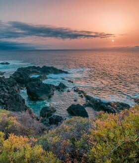 Τενερίφη: Παλιρροϊκά κύματα παρέσυραν ανθρώπους στον ωκεανό - Τρεις νεκροί και 15 τραυματίες