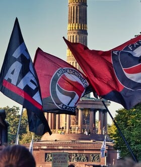 ANTIFA ΗΠΑ ΕΛΛΑΔΑ