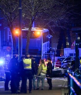 Σουηδία: Λεωφορείο έπεσε σε στάση - Οι πρώτες εκτιμήσεις για τα θύματα 