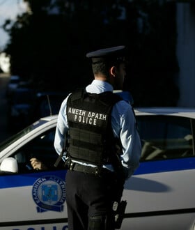 Σύλληψη δημοσιογράφου στην Αττική Οδό: «Θα σας τελειώσω» φέρεται να έλεγε στους αστυνομικούς