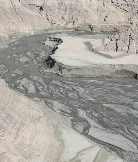 Το Ιράν ξεκινά τεχνητή σπορά νεφών για να προκαλέσει βροχή εν μέσω ιστορικής ξηρασίας