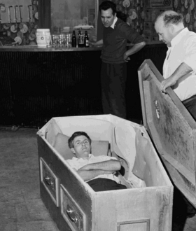 Η απίστευτη ιστορία του εργάτη που έμεινε θαμμένος ζωντανός σε φέρετρο για 61 ημέρες παρουσιάζεται σε νέο ντοκιμαντέρ