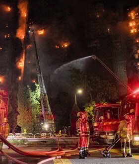Χονγκ Κονγκ: 36 οι νεκροί από τη μεγάλη πυρκαγιά – 279 άνθρωποι αγνοούνται