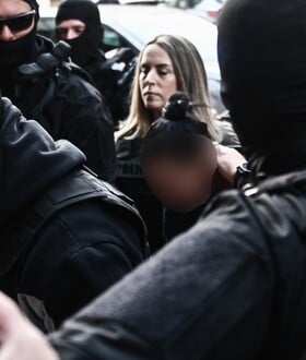 ΣΑΛΑΜΙΝΑ ΔΟΛΟΦΟΝΙΑ