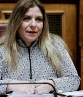 «Η βρωμιά σας ξεχειλίζει»: Ένταση μεταξύ Συρεγγέλας - Κωνσταντοπούλου στην εξεταστική επιτροπή για τον ΟΠΕΚΕΠΕ