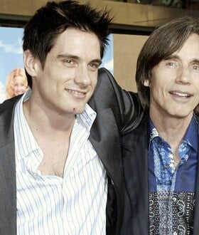 Ο Τζάκσον Μπράουν ανακοίνωσε τον θάνατο του γιου του