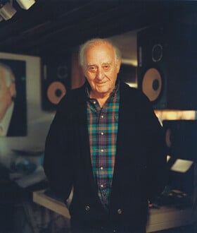 Γιώργος Χατζηνάσιος