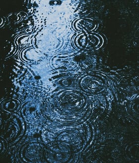 Έκτακτο δελτίο ΕΜΥ για την κακοκαιρία: Κόκκινη προειδοποίηση για καταιγίδες, χαλαζοπτώσεις και ισχυρούς ανέμους 