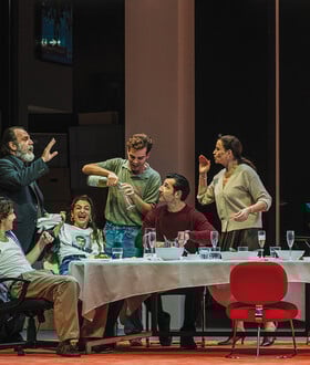 Έτρεξες μακριά, αλλά δεν έφυγες ποτέ 