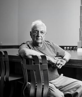 FRANK GEHRY ΑΡΧΙΤΕΚΤΟΝΑΣ