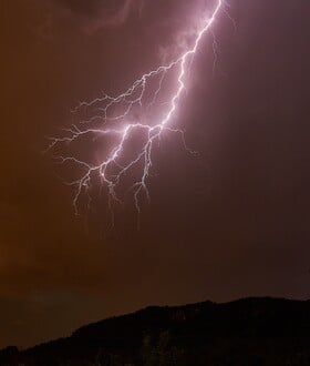 ΚΑΙΡΟΣ ΩΜΕΓΑ ΕΜΠΟΔΙΣΤΗΣ ΜΑΡΟΥΣΑΚΗΣ