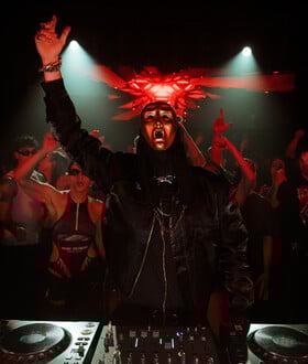 Τα πάρτι και οι συναυλίες που θα πάνε όλοι τα Χριστούγεννα