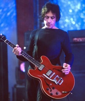 THE CURE ΠΕΡΙ ΜΠΑΜΟΝΤΕ